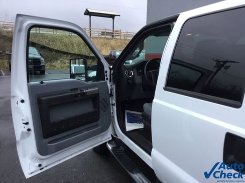 Used 2016 Ford F250 XLT image 41