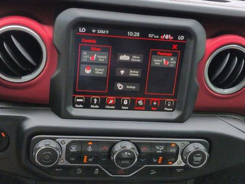 Used 2019 Jeep Wrangler Unlimited Rubicon AWD/4WD image 23