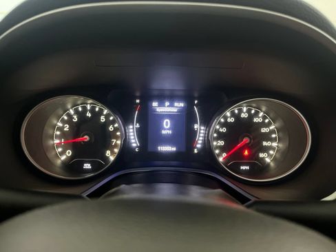 Used 2018 Jeep Compass Sport w/ Cold Weather Group AWD/4WD image 62
