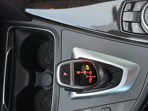 Used 2017 BMW 340i Sedan w/ Technology Package image 34