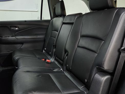 Used 2022 Honda Pilot Special Edition image 18