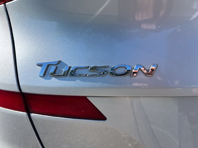 Used 2019 Hyundai Tucson Value AWD/4WD image 39
