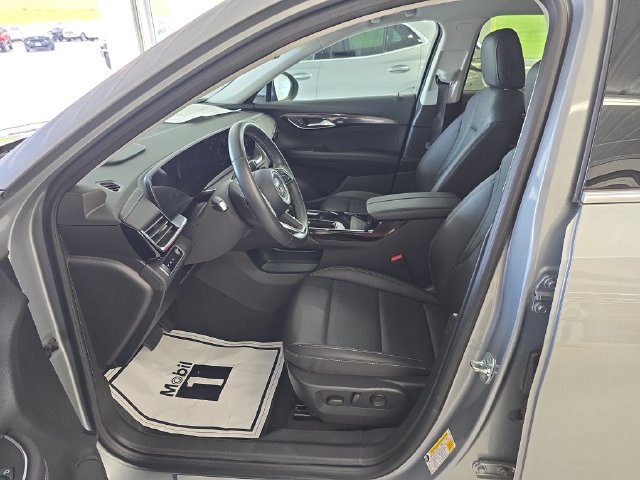 Certified 2025 Buick Envision Preferred AWD/4WD image 13