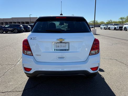Used 2020 Chevrolet Trax LS FWD image 6