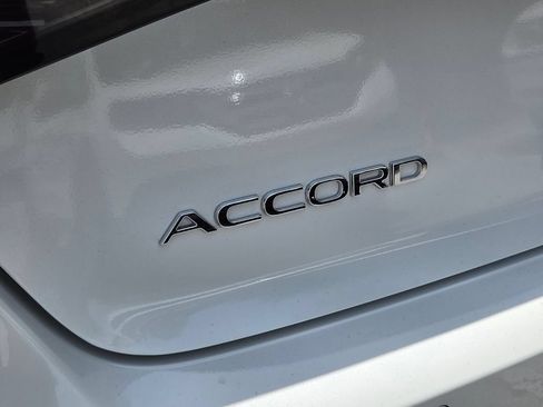 Used 2024 Honda Accord EX-L image 15