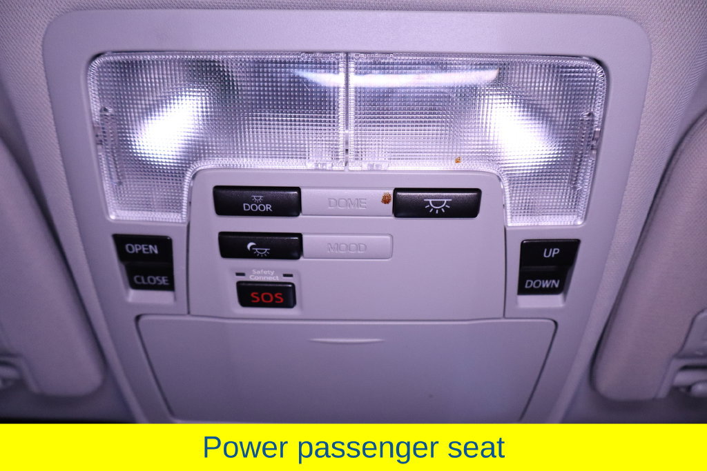 Used 2013 Toyota Avalon Limited FWD image 26