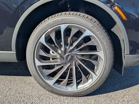 New 2025 Lincoln Aviator Reserve w/ Equipment Group 201A image 9