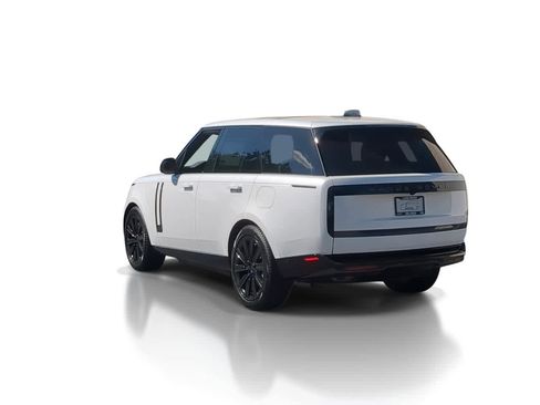 New 2026 Land Rover Range Rover SE image 6