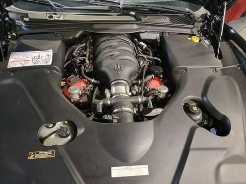 Used 2018 Maserati GranTurismo Sport image 27