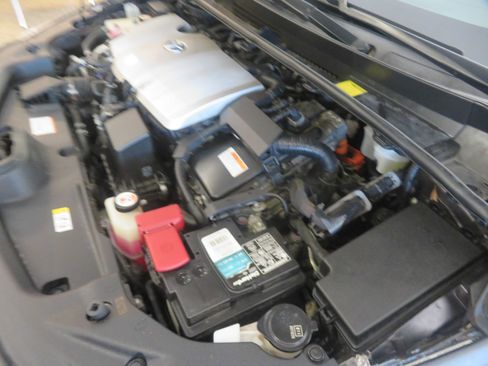 Used 2018 Toyota Prius Prime Premium FWD image 54