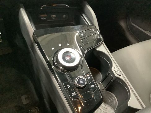 Certified 2023 Kia Sportage LX image 13