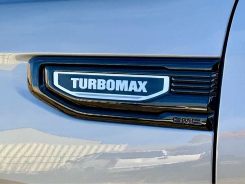 New 2026 GMC Sierra 1500 Elevation image 23