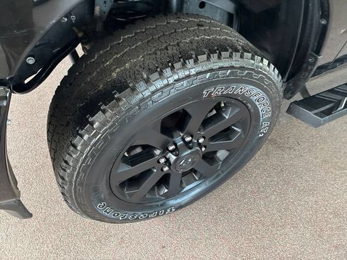 Certified 2025 RAM 2500 Big Horn AWD/4WD image 6