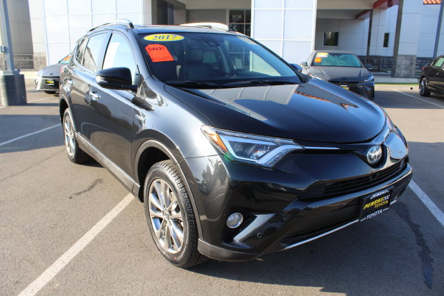 Used 2017 Toyota RAV4 Limited w/ Advanced Technology Package AWD/4WD image 2