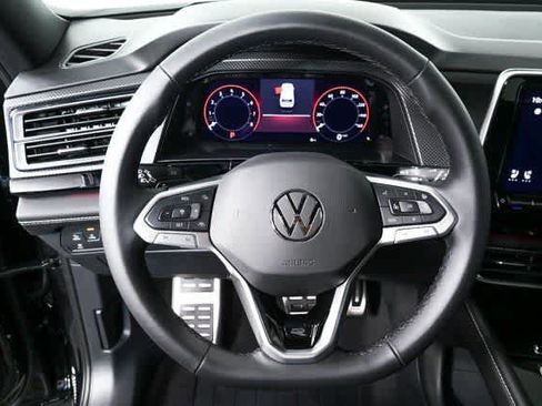 New 2026 Volkswagen Atlas Cross Sport SEL Premium R-Line image 9