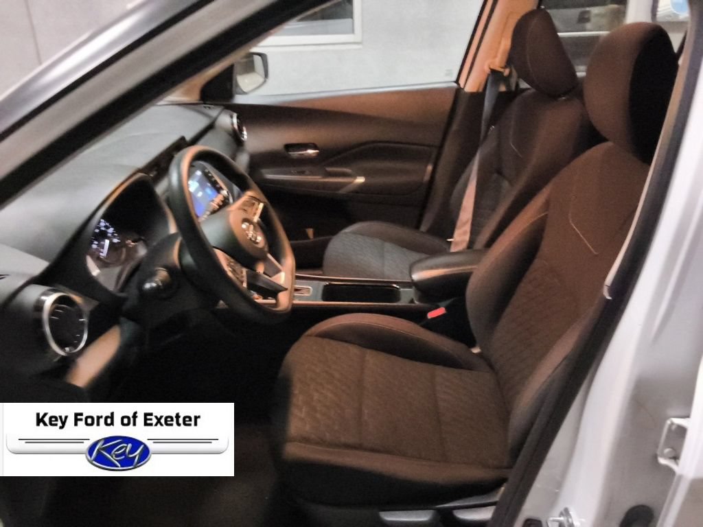 Used 2021 Nissan Kicks SV FWD image 23
