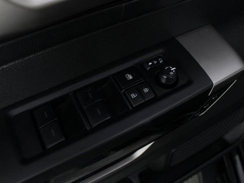 Used 2024 Toyota Tundra Limited image 17