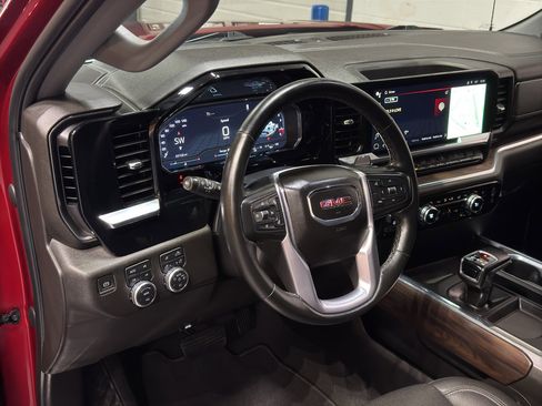 Used 2023 GMC Sierra 1500 SLT w/ SLT Convenience Package AWD/4WD image 19