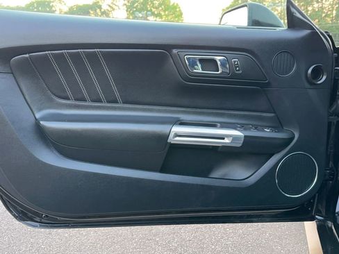 Used 2015 Ford Mustang Premium RWD image 11