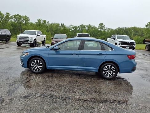 Used 2025 Volkswagen Jetta S FWD image 34