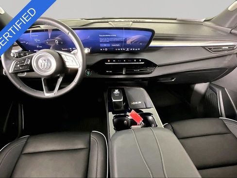 Used 2025 Buick Enclave Avenir FWD image 7