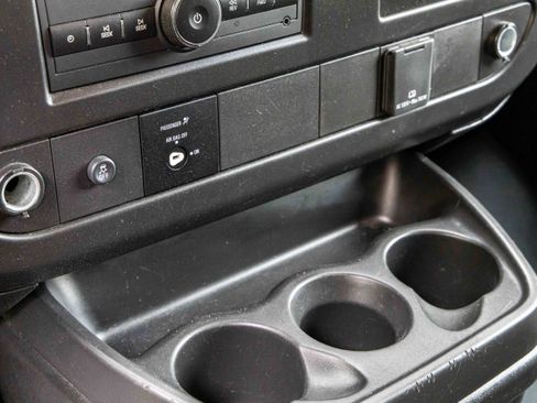 Used 2023 GMC Savana 2500 w/ Driver Convenience Package image 13