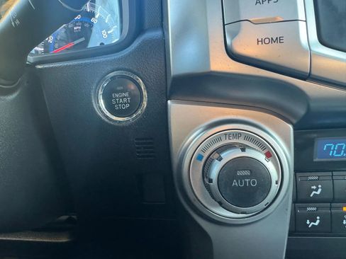 Used 2018 Toyota 4Runner Limited image 11