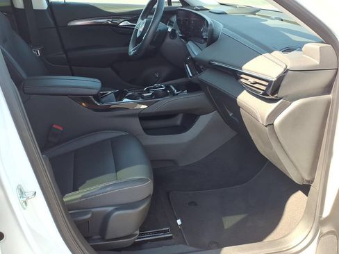 Used 2024 Buick Envision Preferred AWD/4WD image 22