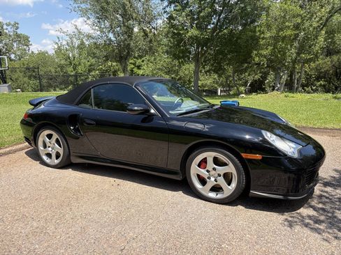 Used 2004 Porsche 911 Turbo AWD/4WD image 4