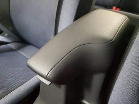 New 2025 Nissan Versa SV w/ Trunk Package image 17