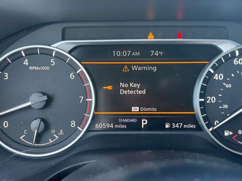 Used 2024 Nissan Rogue SV FWD image 16