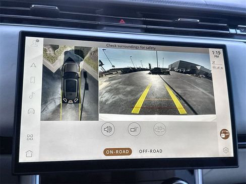 Certified 2023 Land Rover Range Rover SE image 25