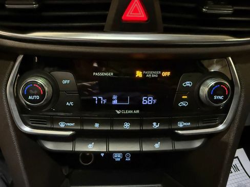 Used 2020 Hyundai Santa Fe SEL w/ Convenience + Premium Package image 33