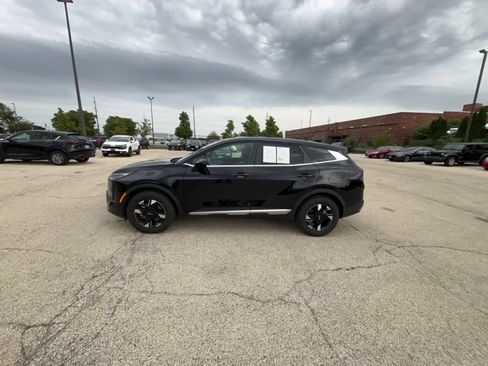 Used 2026 Kia Sportage LX FWD image 8