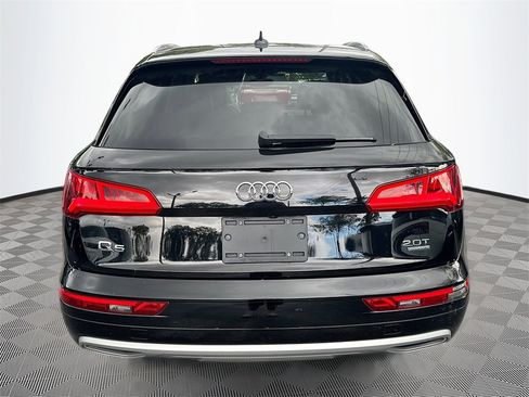 Used 2018 Audi Q5 2.0T Premium w/ Convenience Package image 7