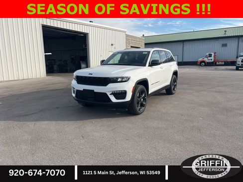 New 2025 Jeep Grand Cherokee Limited w/ Black Appearance Package image 3