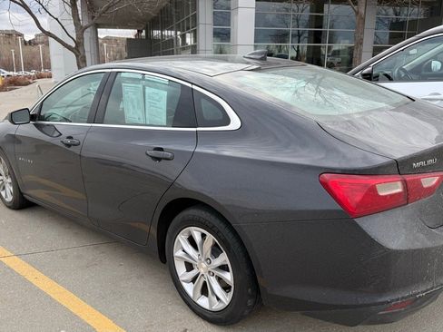 Used 2023 Chevrolet Malibu LT image 3