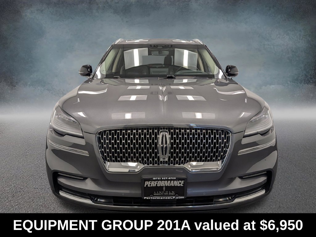 Used 2023 Lincoln Aviator Reserve w/ Equipment Group 201A AWD/4WD image 2
