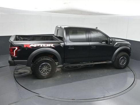 Used 2019 Ford F150 Raptor w/ Equipment Group 802A Luxury AWD/4WD image 36