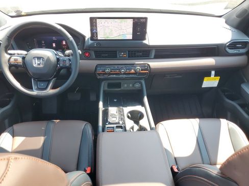 New 2026 Honda Pilot TrailSport image 32