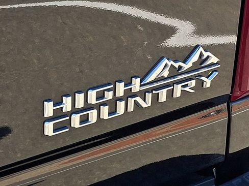 Used 2021 Chevrolet Silverado 3500 High Country w/ Snow Plow Prep/Camper Package AWD/4WD image 24