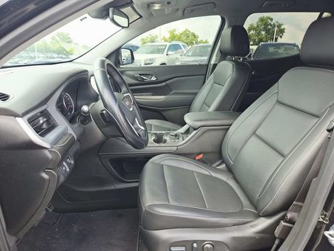 Used 2023 GMC Acadia SLT w/ Elevation Edition FWD image 8