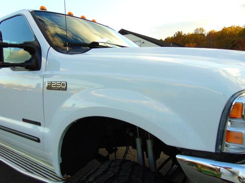 Used 2000 Ford F250 XLT image 37