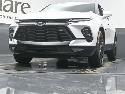 New 2025 Chevrolet Blazer RS w/ Driver Confidence II Package image 34
