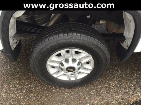 Used 2022 Chevrolet Silverado 2500 LT image 25