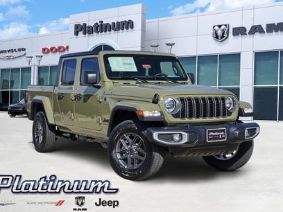 New 2026 Jeep Gladiator Sport