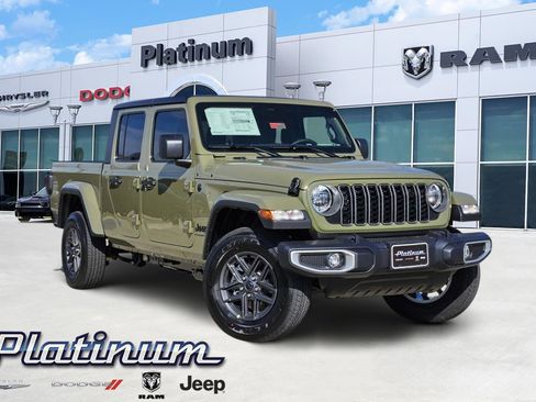 New 2026 Jeep Gladiator Sport AWD/4WD image 1