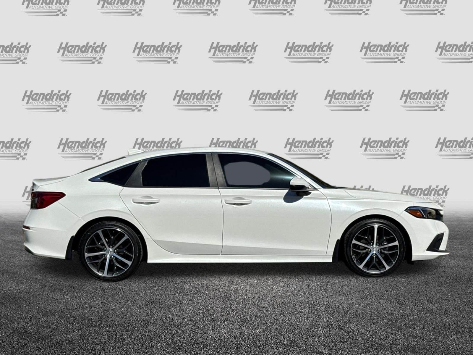Used 2024 Honda Civic Touring image 3