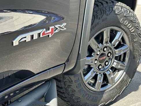 New 2026 GMC Sierra 1500 AT4X AWD/4WD image 32