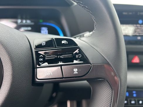 New 2026 Hyundai Elantra SEL Sport image 18